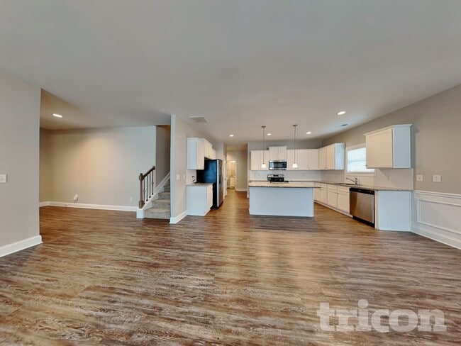 4872 Tower View Trail in Snellville, GA - Foto de edificio - Building Photo