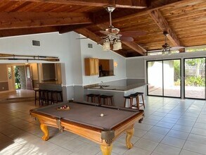 2615 S Crystal Lake Dr in Orlando, FL - Building Photo - Building Photo