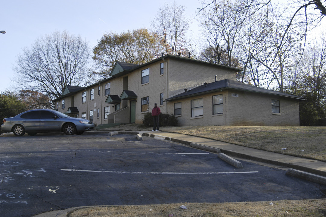 1043 Sparks St SW in Atlanta, GA - Building Photo