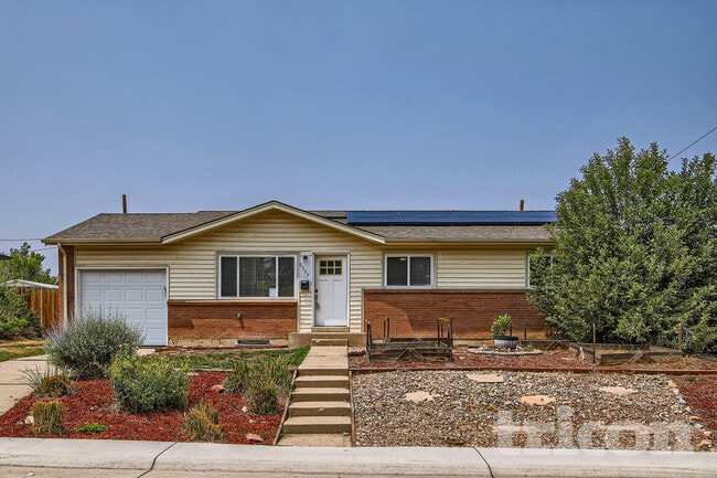 6397 Brooks Dr in Arvada, CO - Building Photo - Building Photo