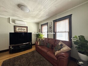 77 Fairfax St in Somerville, MA - Building Photo - Building Photo