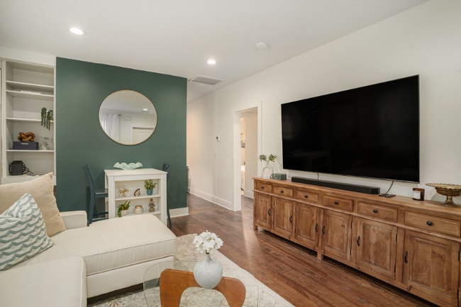 1913 Orvid St in North Charleston, SC - Building Photo - Building Photo