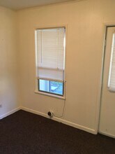 639 NW Portland Ave in Bend, OR - Foto de edificio - Building Photo