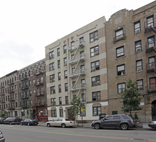 117-119 Vermilyea Ave Apartments