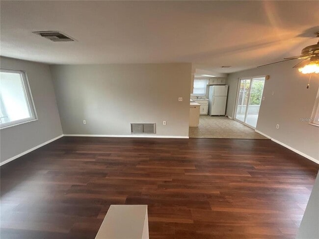3335 Coldwell Dr in Holiday, FL - Foto de edificio - Building Photo