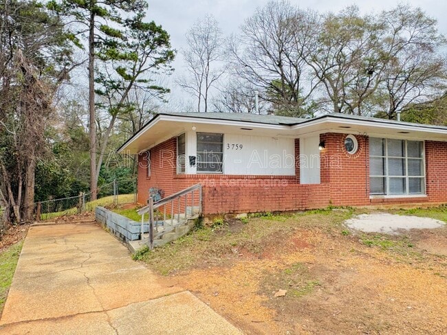 property at 3759 Atlanta Hwy