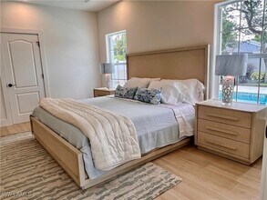 575 101st Ave N in Naples, FL - Building Photo - Building Photo