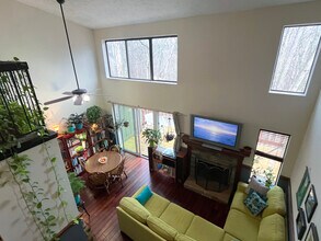 9124 S Pointe Ridge Ln, Unit 46 in Bloomington, IN - Building Photo - Building Photo