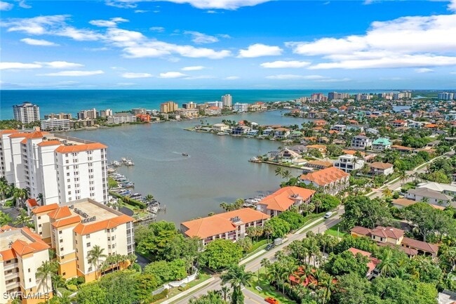 property at 9101 Vanderbilt Dr