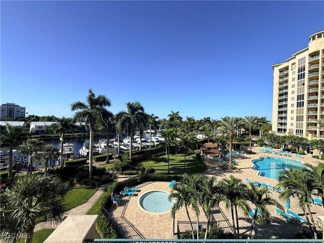 3414 Hancock Bridge Pkwy in North Fort Myers, FL - Foto de edificio - Building Photo