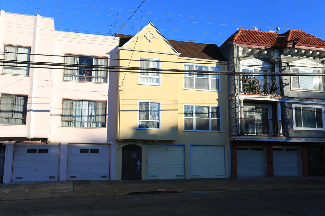 3630-3632 Irving St in San Francisco, CA - Building Photo