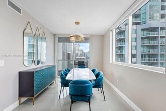 244 Biscayne Blvd, Unit 3609 in Miami, FL - Building Photo - Building Photo