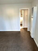 349 N Buena Vista St in Hemet, CA - Building Photo - Building Photo