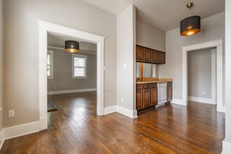 200 Stonewall St in Memphis, TN - Foto de edificio - Interior Photo