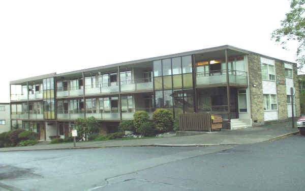 Capitol Crest Apartments in Seattle, WA - Building Photo - Building Photo