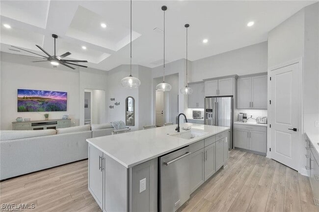property at 17673 Kinzie Ln