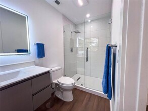 500 Perugia Ave in Coral Gables, FL - Building Photo - Building Photo