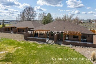 1213 Rd F .2 NE in Moses Lake, WA - Building Photo - Building Photo