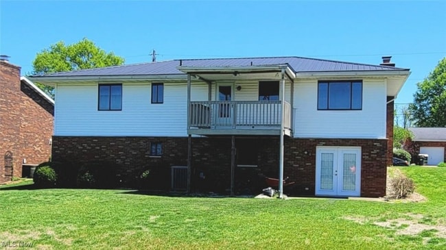 813 Brentwood Dr in Belpre, OH - Building Photo - Building Photo