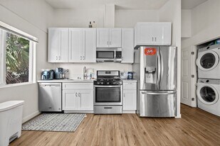 5236-40 Remington Rd in San Diego, CA - Building Photo