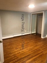 84 Thorndike St, Unit B in Cambridge, MA - Building Photo - Building Photo