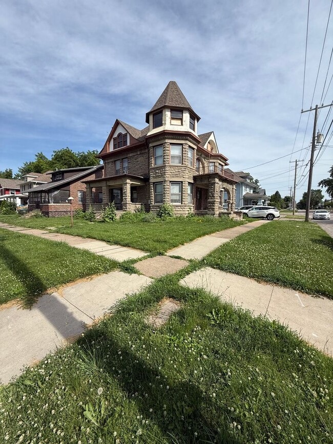 Building Photo