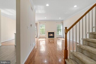 54 Nestlewood Way in Princeton, NJ - Building Photo - Building Photo