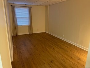 401 Greenwich Ave in Greenwich, CT - Building Photo - Building Photo