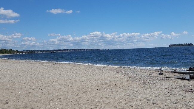Milford Beach Apartments in Milford, CT - Building Photo - Building Photo