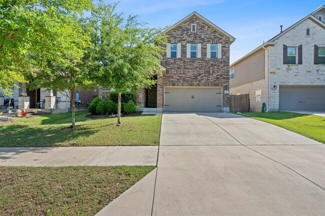 property at 476 Sheepshank Dr