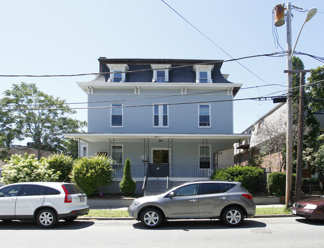 12 Park St in Lynn, MA - Foto de edificio - Building Photo