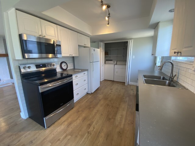 property at 5119 Laguna Way