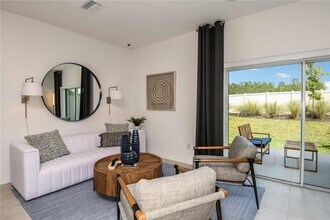 2322 Paravane Wy in Wesley Chapel, FL - Building Photo - Building Photo