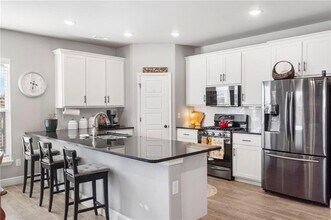 102 Manfield Ave in Pea Ridge, AR - Building Photo - Building Photo