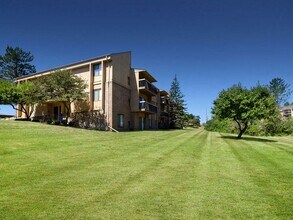 Franklin River Apartments in Southfield, MI - Foto de edificio - Building Photo