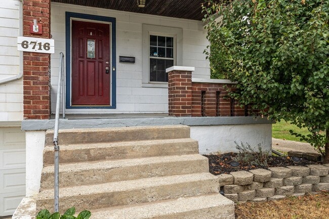 6716 Britton Ave in Cincinnati, OH - Building Photo - Building Photo