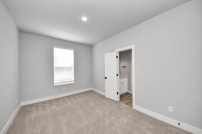 property at 5809 Francis Oak Ln