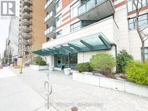 570-1570 Laurier Ave W in Ottawa, ON - Building Photo - Building Photo