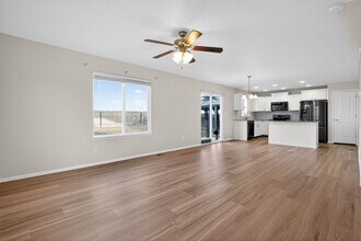 10202 Silver Stirrup Dr in Colorado Springs, CO - Building Photo - Building Photo