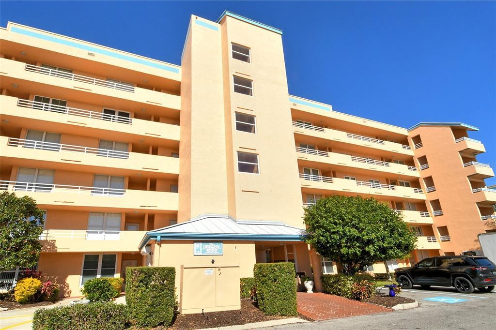 4550 Pinebrook Cir in Bradenton, FL - Building Photo
