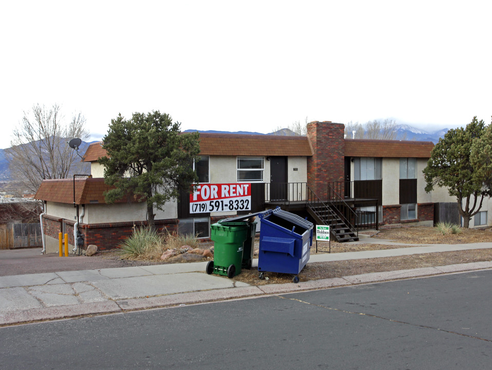 1045 Magnolia in Colorado Springs, CO - Building Photo