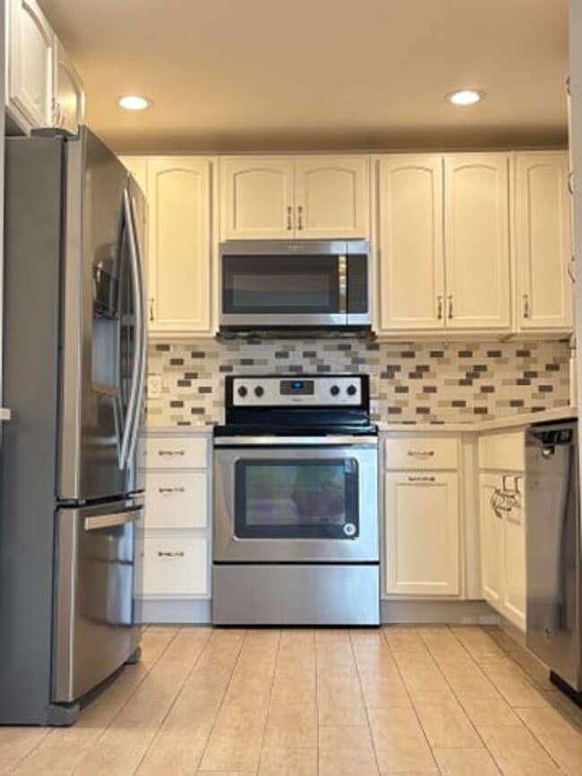 3529 NW 35th St in Coconut Creek, FL - Building Photo - Building Photo