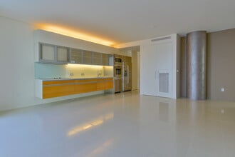 3726 Las Vegas Blvd S in Las Vegas, NV - Building Photo - Building Photo