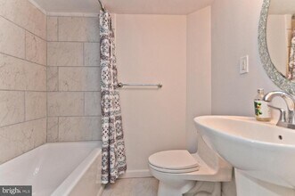 118 W St NW in Washington, DC - Building Photo - Building Photo