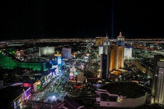 3750 Las Vegas Blvd S in Las Vegas, NV - Building Photo - Building Photo