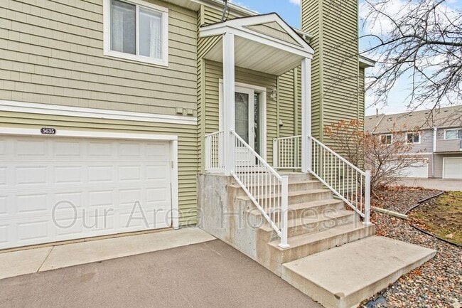 5635 Sanibel Dr in Hopkins, MN - Building Photo - Building Photo