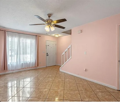 130 Kristi Ann Ct in Winter Springs, FL - Foto de edificio - Building Photo