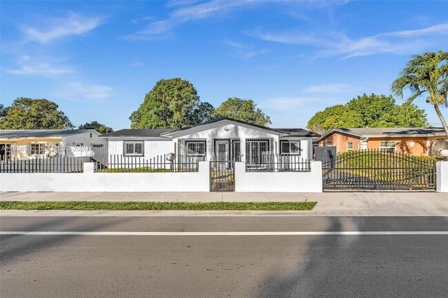 property at 560 Perviz Ave