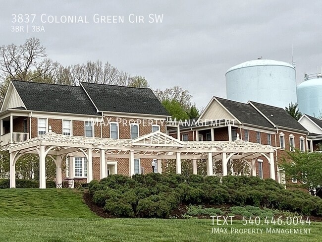 property at 3837 Colonial Green Cir SW