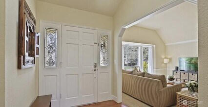 2322 233rd Ave NE in Sammamish, WA - Building Photo - Building Photo